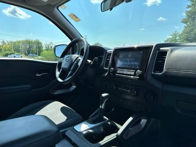 Certified 2024 Nissan Frontier SV w/ Technology Package AWD/4WD image 24