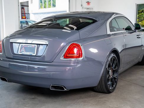 Used 2018 Rolls-Royce Wraith image 6