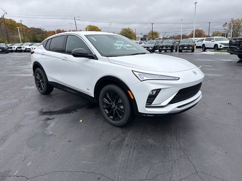 New 2026 Buick Envista Sport Touring image 4