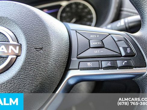 Used 2024 Nissan Sentra SV FWD image 23