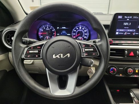 Used 2023 Kia Forte LXS FWD image 22