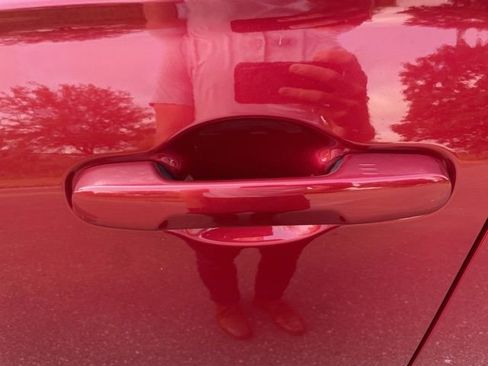 New 2025 Honda Pilot EX-L image 7