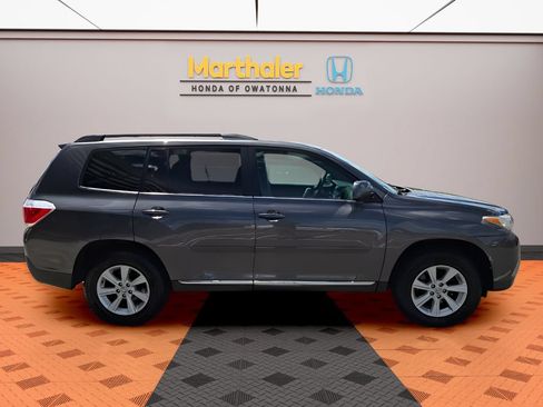 Used 2012 Toyota Highlander 4WD w/ Tech Pkg image 6