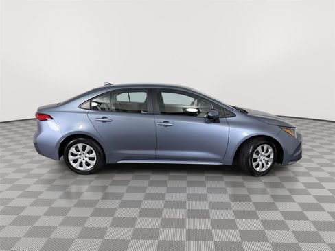 Used 2024 Toyota Corolla LE image 10