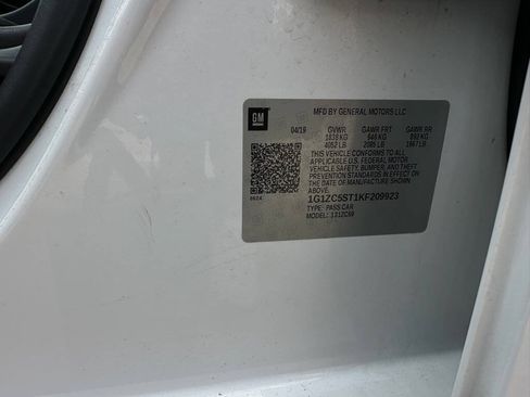 Used 2019 Chevrolet Malibu LS FWD image 17