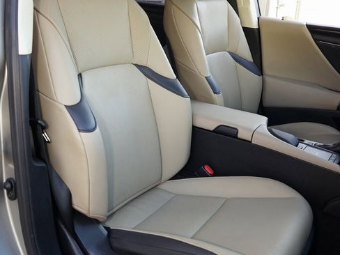 Used 2021 Lexus ES 350 w/ Premium Package image 10