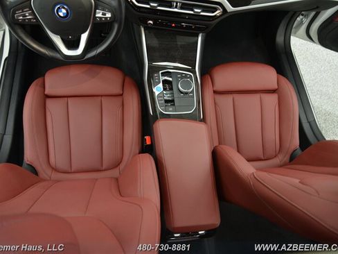 Used 2023 BMW i4 eDrive40 w/ Premium Package image 18