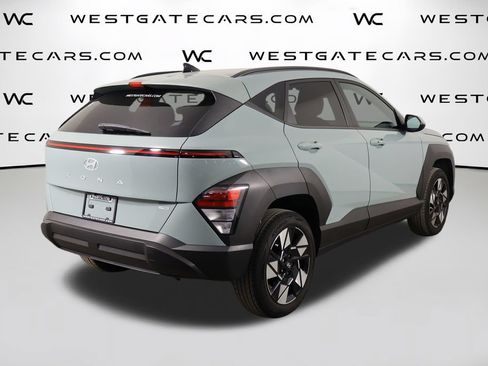 Used 2024 Hyundai Kona SEL AWD/4WD image 42