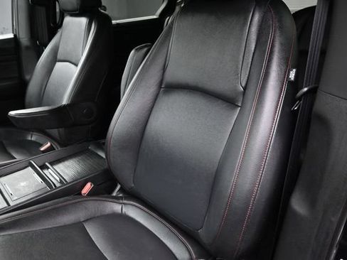 Used 2025 Honda Odyssey Sport-L image 18