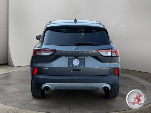 Used 2022 Ford Escape SE AWD/4WD image 6