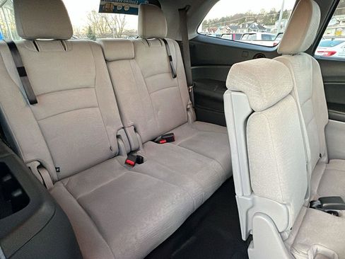 Used 2016 Honda Pilot LX image 16