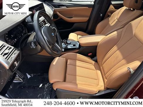 Certified 2025 BMW X4 M40i AWD/4WD image 27