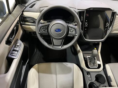 Certified 2025 Subaru Forester Limited image 15