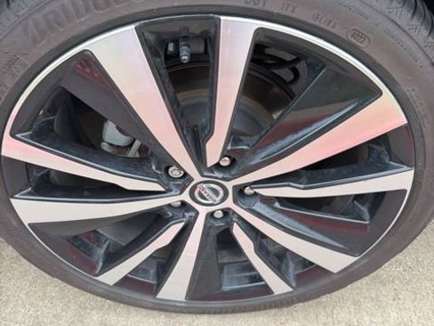 Used 2021 Nissan Altima 2.5 SR w/ SR Premium Package FWD image 6