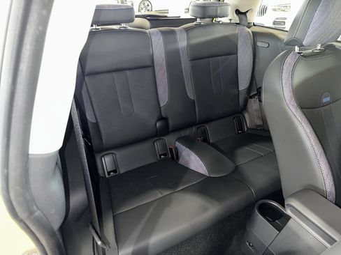 Used 2025 MINI Cooper S FWD image 10