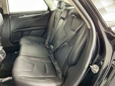 Used 2016 Ford Fusion Titanium image 26