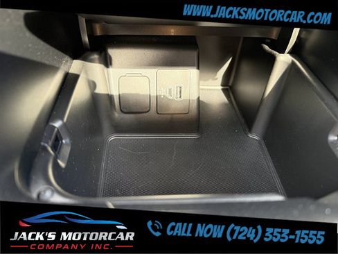 Used 2025 Ford Explorer Active w/ Active Comfort Package AWD/4WD image 20