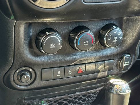 Used 2017 Jeep Wrangler Sport w/ Quick Order Package 24S image 22