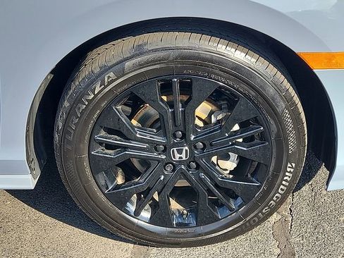 Used 2025 Honda Odyssey Sport-L image 8