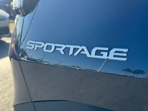New 2026 Kia Sportage LX FWD image 8