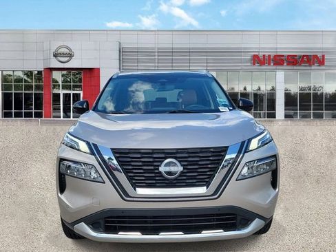 Certified 2023 Nissan Rogue Platinum w/ Platinum Premium Package image 11