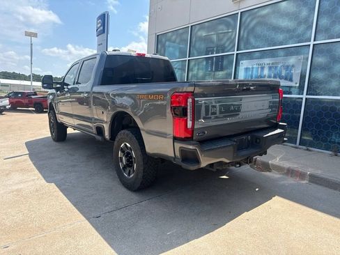 Used 2024 Ford F350 Platinum w/ Tremor Off-Road Package AWD/4WD image 5