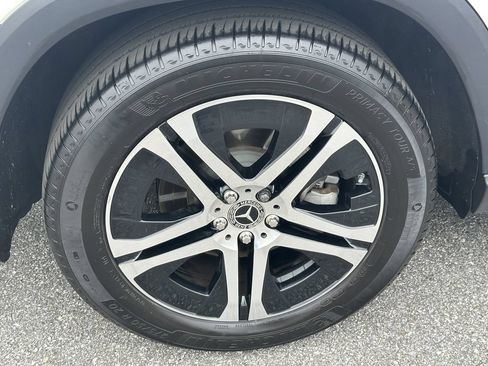 Used 2022 Mercedes-Benz GLS 450 4MATIC image 21