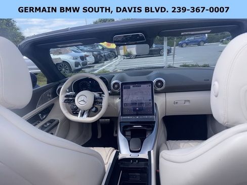 Used 2022 Mercedes-Benz SL 55 AMG 4MATIC image 33