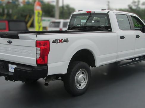 Used 2021 Ford F350 XL w/ Power Equipment Group AWD/4WD image 5