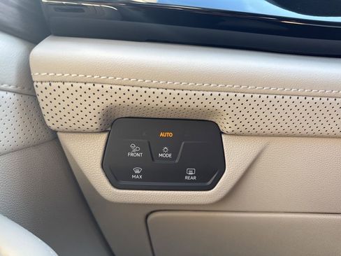 New 2026 Volkswagen Atlas SEL Premium R-Line image 35