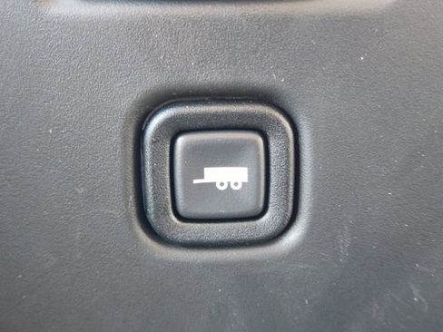 New 2025 Chevrolet Express 2500 RWD image 21