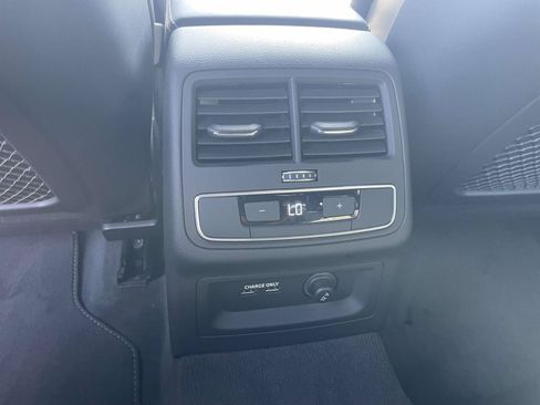 Used 2023 Audi S4 Premium Plus w/ Premium Plus Package AWD/4WD image 13