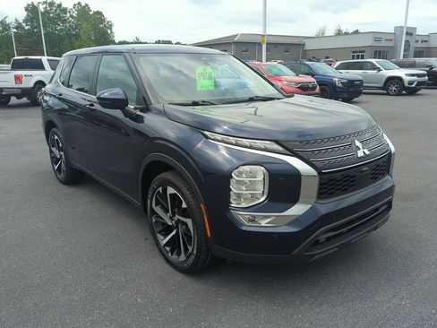 Used 2024 Mitsubishi Outlander Ralliart AWD/4WD image 2