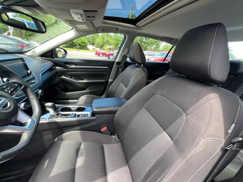 Used 2020 Nissan Altima 2.5 SV FWD image 19