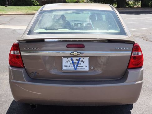 Used 2007 Chevrolet Malibu LTZ FWD image 6