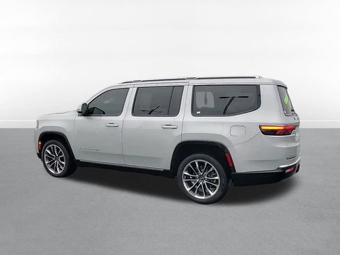 Used 2022 Jeep Wagoneer Series III w/ Premium Group I image 6