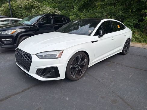 Used 2022 Audi S5 Premium Plus w/ Premium Plus Package AWD/4WD image 3