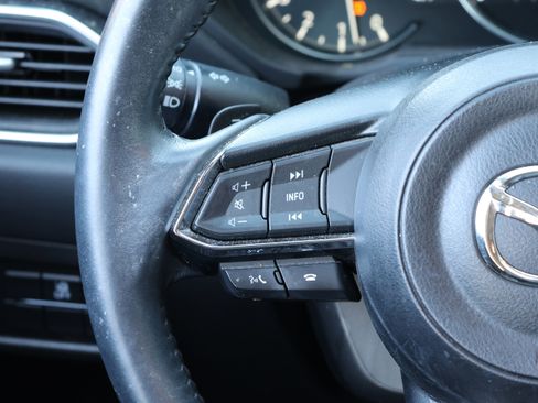 Used 2023 MAZDA CX-5 AWD 2.5 S w/ Premium Package image 17