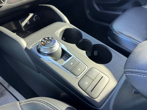 Used 2020 Ford Escape SEL image 40