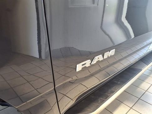 Used 2021 RAM 1500 Big Horn AWD/4WD image 7