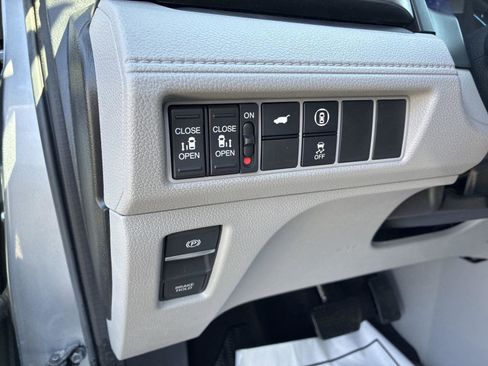 Certified 2023 Honda Odyssey EX-L image 21