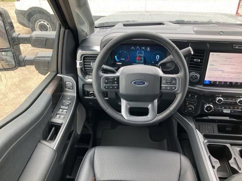 New 2025 Ford F250 Lariat w/ Lariat Ultimate Package image 21
