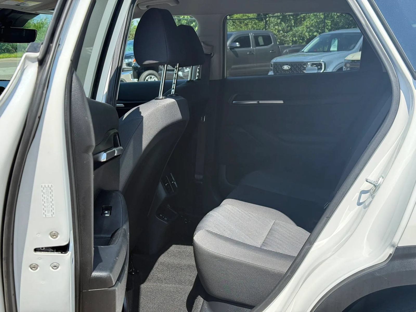 Used 2024 Kia Seltos LX AWD/4WD image 10