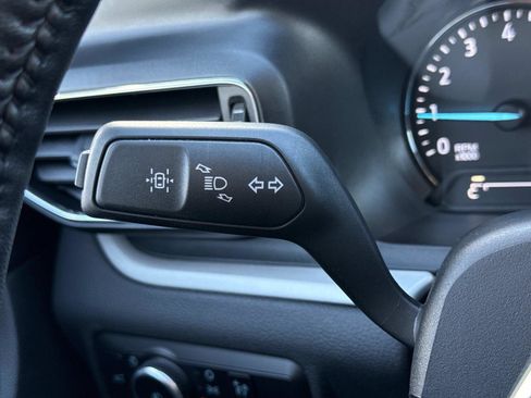 Used 2023 Ford Explorer XLT w/ Equipment Group 202A image 9