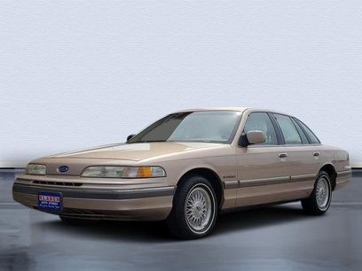 Used 1992 Ford Crown Victoria LX
