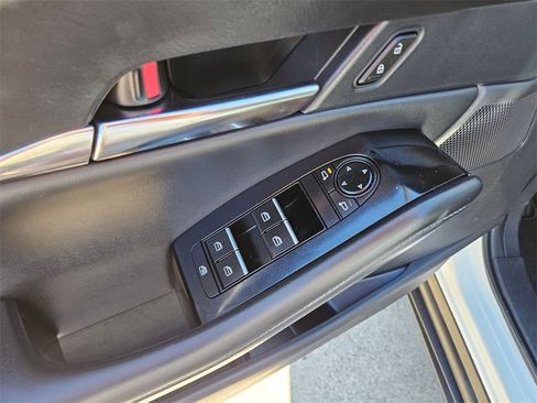 Used 2025 MAZDA CX-30 AWD 2.5 S w/ Preferred Package image 14