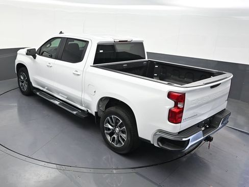 Used 2023 Chevrolet Silverado 1500 LT RWD image 19