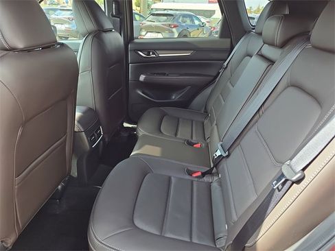 New 2025 MAZDA CX-5 Signature image 24