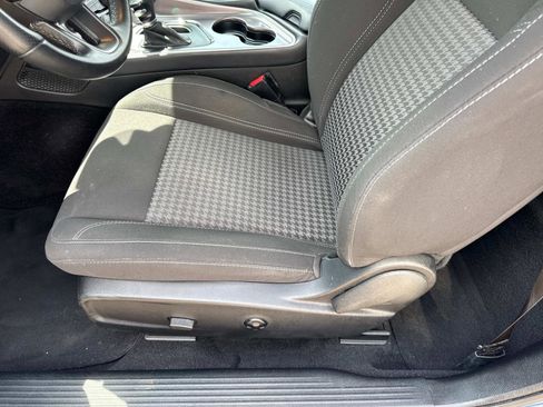 Used 2021 Dodge Challenger SXT w/ Blacktop Package image 27