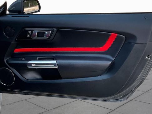 Used 2019 Ford Mustang GT Premium w/ Equipment Group 401A RWD image 22